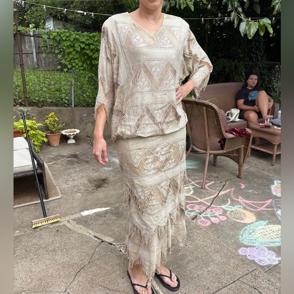 Vintage Damiano Neiman Marcus Metallic Gold Knit Fringe Maxi Dress M - Picture 8 of 13